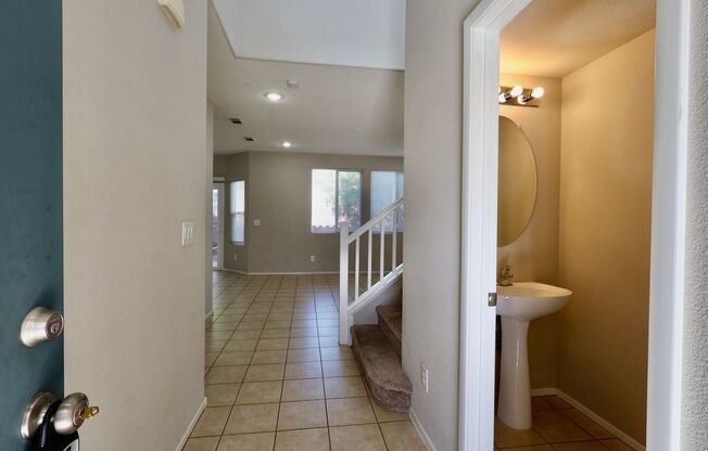 Beautiful 3 bedroom, 2.5 bath Providence home!