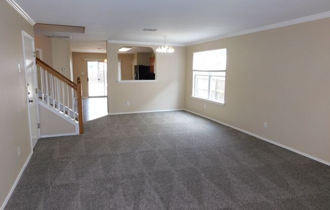 Beautiful 5 bedroom home w/ 2 primary suites