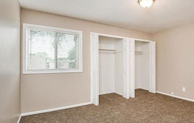 one bedroom apartment in Overland Park KS
