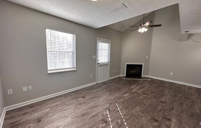 2 beds, 2 baths, 1,350 sqft, $1,745, Unit 3C