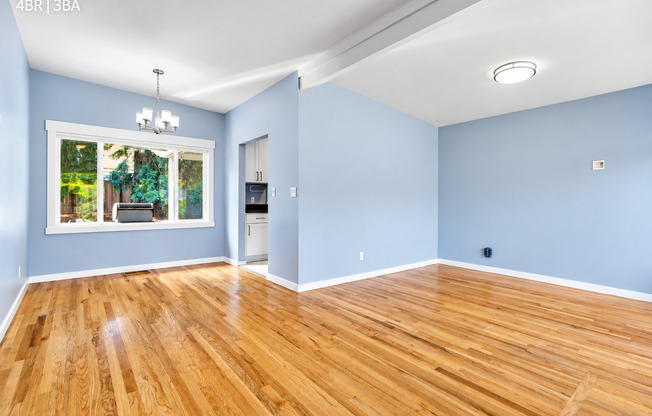 16015 SE 9 ST