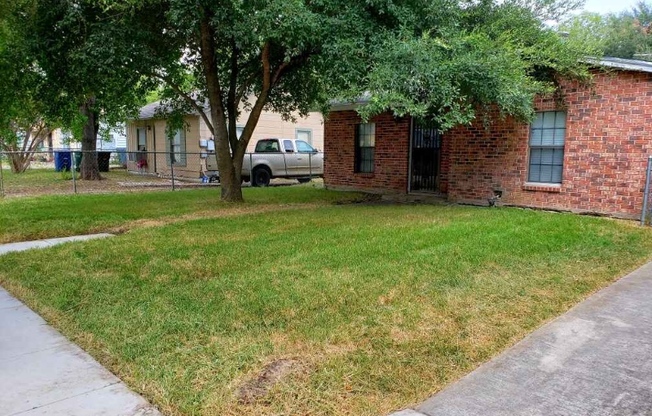 1231 KENDALIA AVE