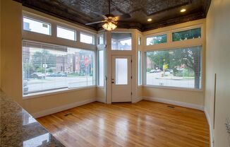 2 beds, 1 bath, 1,100 sqft, $950, Unit #C