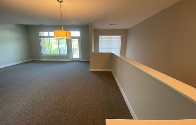 3 beds, 2 baths, 1,381 sqft, $2,371, Unit 2205-203