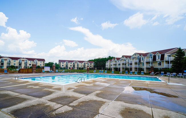 Outdoor Swimming Pool with Wi Fi at South Bridge Apartments, Indiana