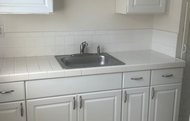 Studio, 1 bath, $1,600, Unit Apt 2