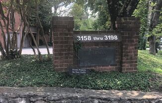 2 Bed/2 Bath Condo located in Green Hills only minutes to Vandy and Easy Interstate Access, 1 Car Garage