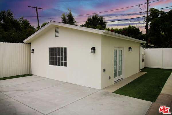 3 beds, 2 baths, 2,002 sqft, $6,495