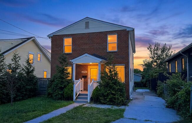Spacious Home suitable for roommates and group homes *Section 8 accepted*