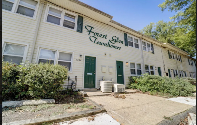 Forest Glen Townhomes