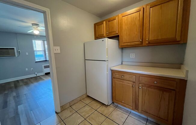3 beds, 2 baths, 1,300 sqft, $2,499, Unit 6224 Fifth Ave. #113G