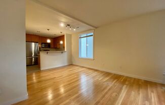 2 beds, 2.5 baths, $2,695, Unit Unit A