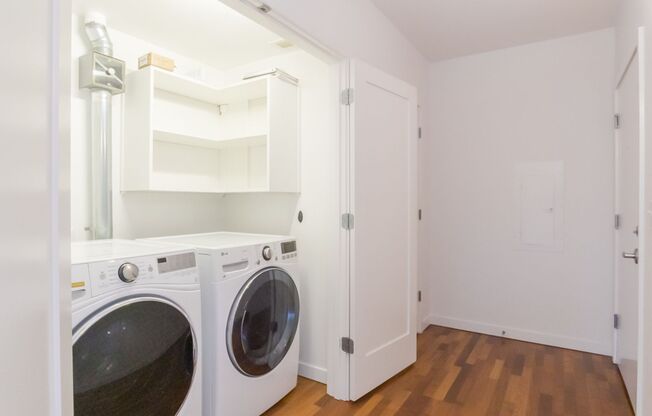 2Bd/2Ba Seattle Condo