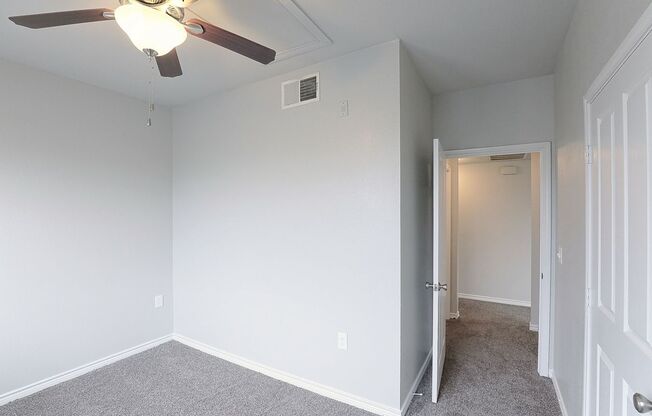 2 beds, 2 baths, 950 sqft, $1,236