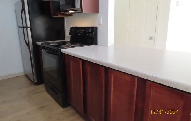 2 beds, 2 baths, $1,095, Unit # 129