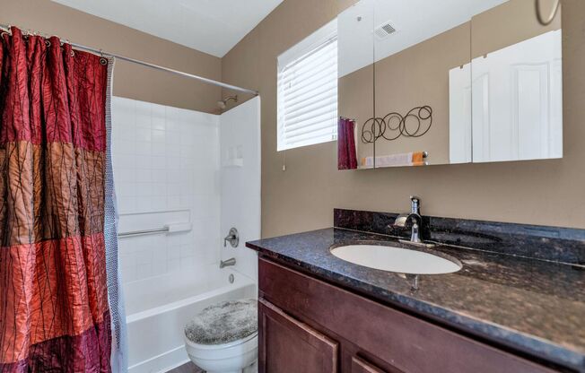 2 beds, 2 baths, $1,995, Unit # 1083