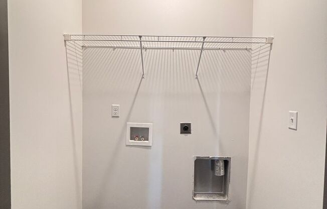 2 beds, 2 baths, 1,080 sqft, $1,075, Unit 123