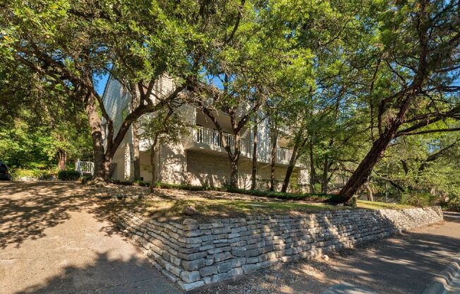 1806 CRESTED BUTTE DR
