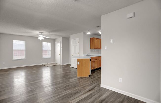 1 bed, 1 bath, 747 sqft, $1,145, Unit 792-A