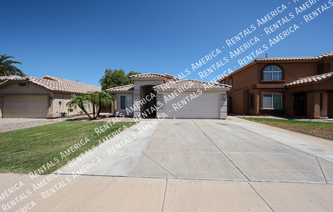 2454 E ORCHID LN
