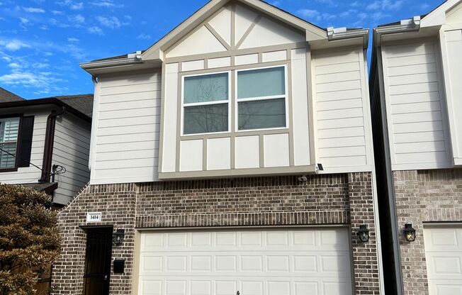 Stunning 3/2.5/2 Craftsman home in highly desirable and sought after Heights Location!