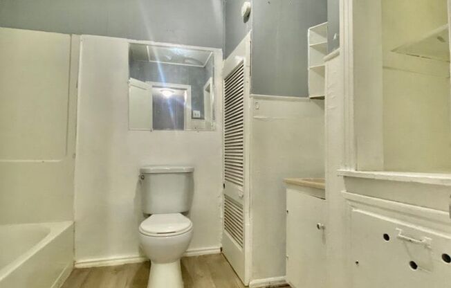 $0 First Month's Rent / $0 Deposit at Move-in