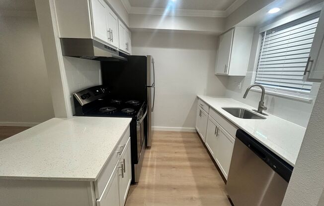 2 beds, 1 bath, 856 sqft, $1,799, Unit WIL-115