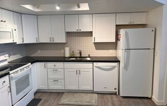 1 bed, 1 bath, $1,400, Unit # 3 209