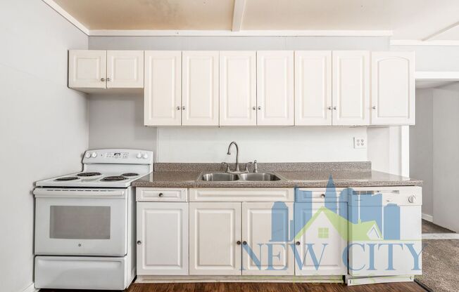 2 beds, 1.5 baths, $1,299