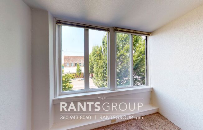 2 beds, 1 bath, 707 sqft, $1,400, Unit 1