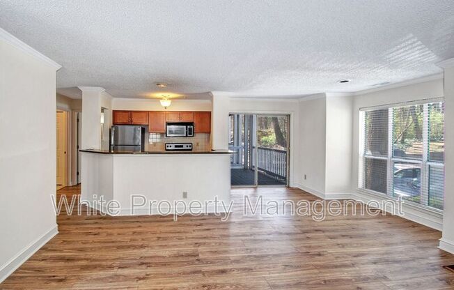 2512 Cranbrook Lane #4