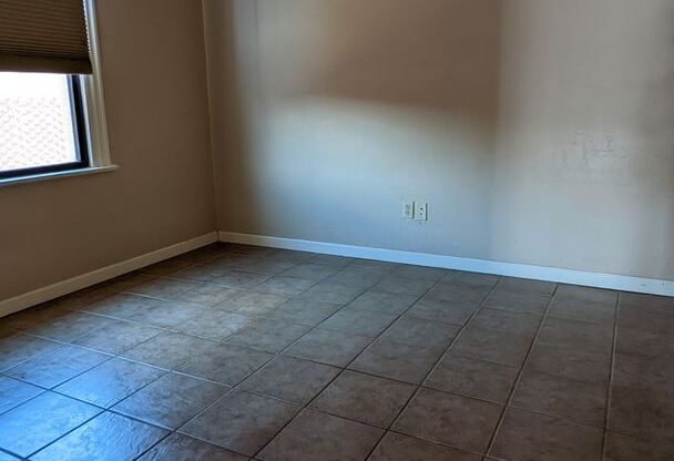 Duplex Unit for Rent