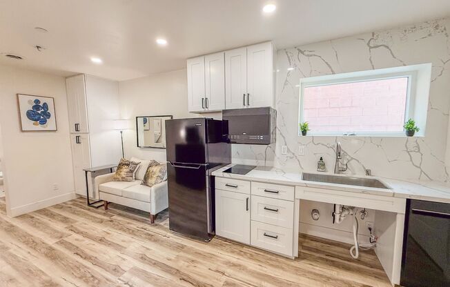 2519 Columbia Street