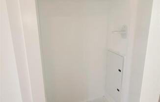 499 EVERGREEN AVE