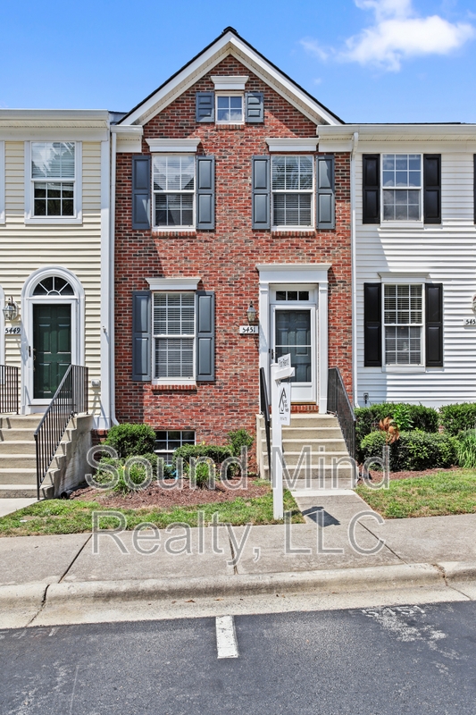 5451 CRABTREE PARK CT