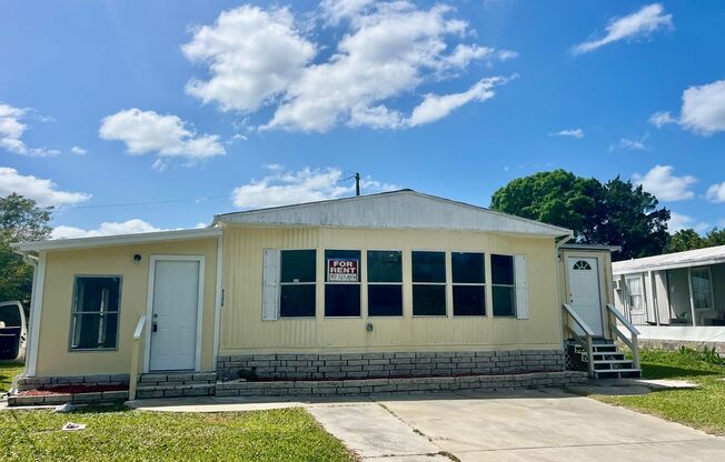 Recently Remodeled 3BR/2BA Port Richey Mobile Home! No Application Fee!