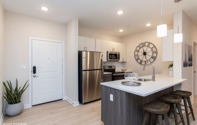 2 beds, 2 baths, 1,095 sqft, $2,750, Unit 5202