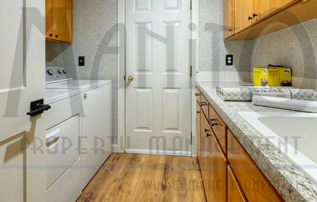 2 beds, 2 baths, $2,200