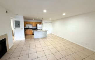 2 beds, 2 baths, $1,595, Unit Unit #101