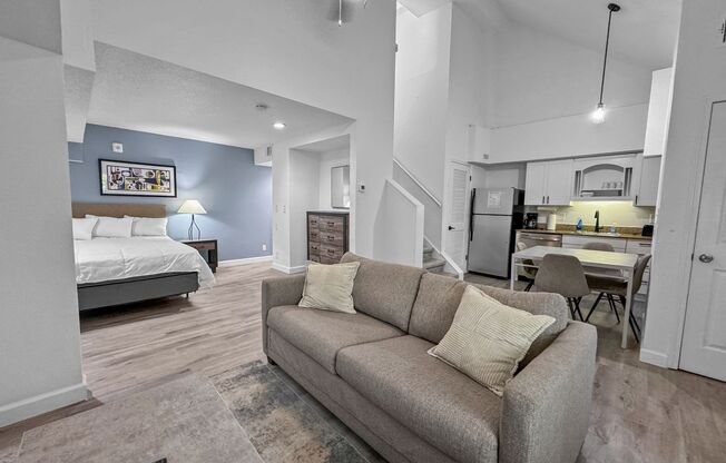 2 beds, 2 baths, 700 sqft, $2,165, Unit BLDG 1036 - APT 205