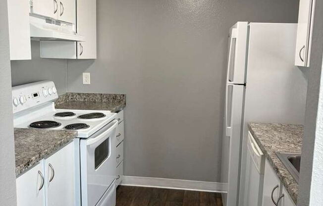 2 beds, 1 bath, 867 sqft, $1,285, Unit 601 I201