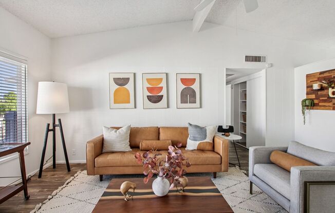 2 beds, 2 baths, 952 sqft, $1,225, Unit 138