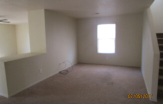 3 beds, 2.5 baths, $2,100