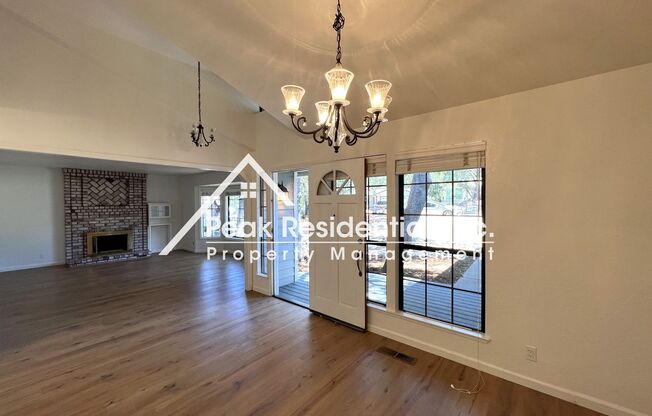 Spacious El Dorado Hills 3bd/2ba Home with 2 Car Garage