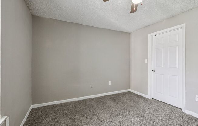 2 beds, 2 baths, 966 sqft, $1,499, Unit 07-303