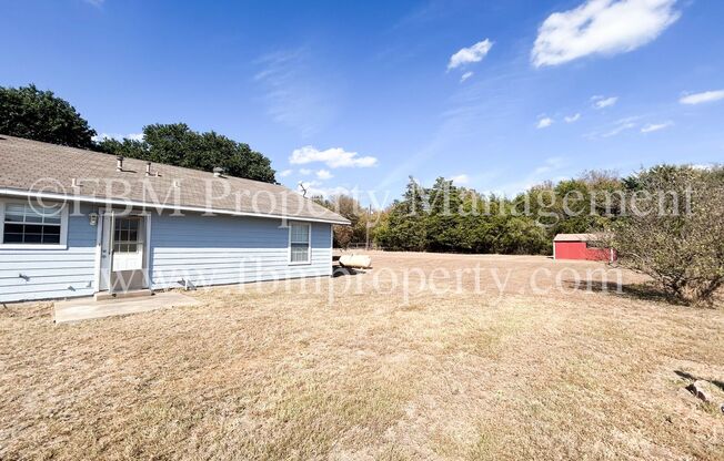 9008 NE County RD 2140 - Cute Country 3 Bedroom, 2 Bathroom Home located in Karens, TX on 1 Acre Lot.