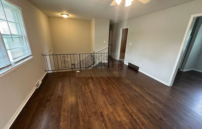 3B 1.5B Home for rent - 7500 E 76th St, KCMO  Rent $1475