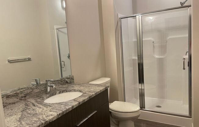 2 beds, 1 bath, 955 sqft, $1,895, Unit Cream City Lofts-412