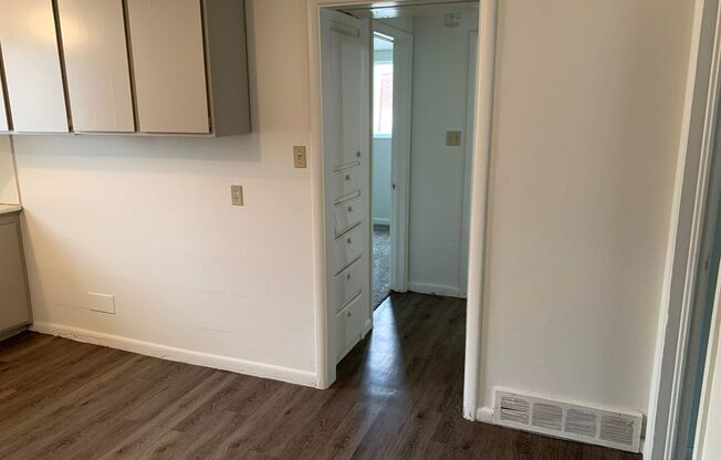 110 S Orchard Drive