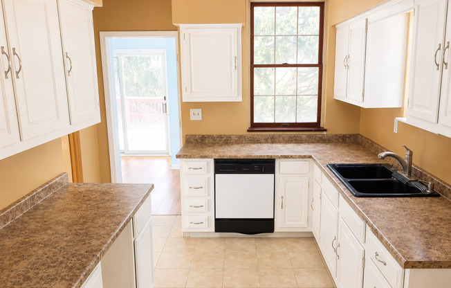 3 bedroom 2 bath House for Rent Penn Hills, PA